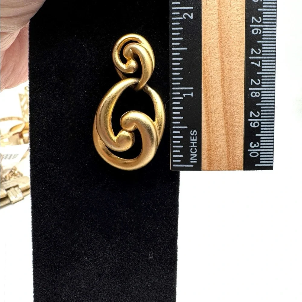 Vintage Goldtone Swirl Drop Doorknocker Earrings